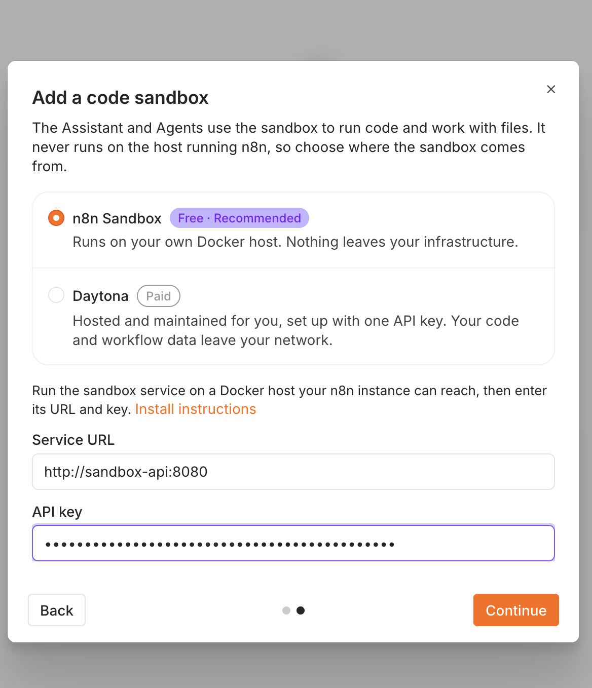 n8n Sandbox Formular mit Service URL http://sandbox-api:8080
